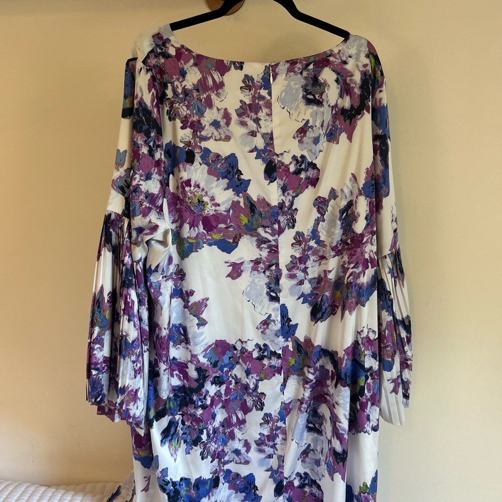 The Limited Blue and Purple Floral Dress - Picture 5 of 7